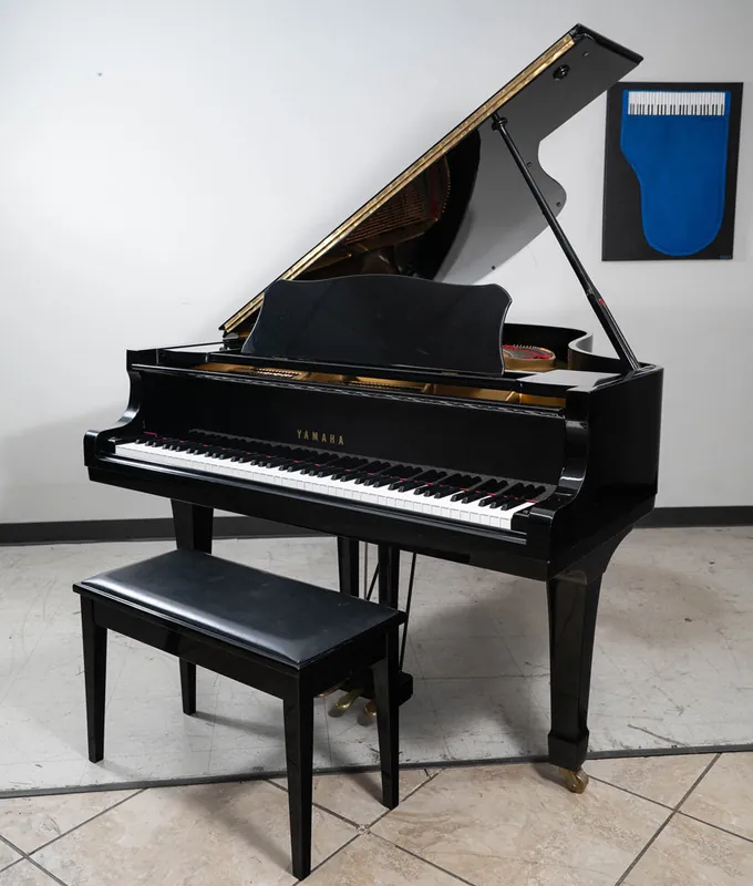 1971 Yamaha C3 Grand Piano | Polished Ebony | 6'1" | Serial No. 1228699 | Used Discount