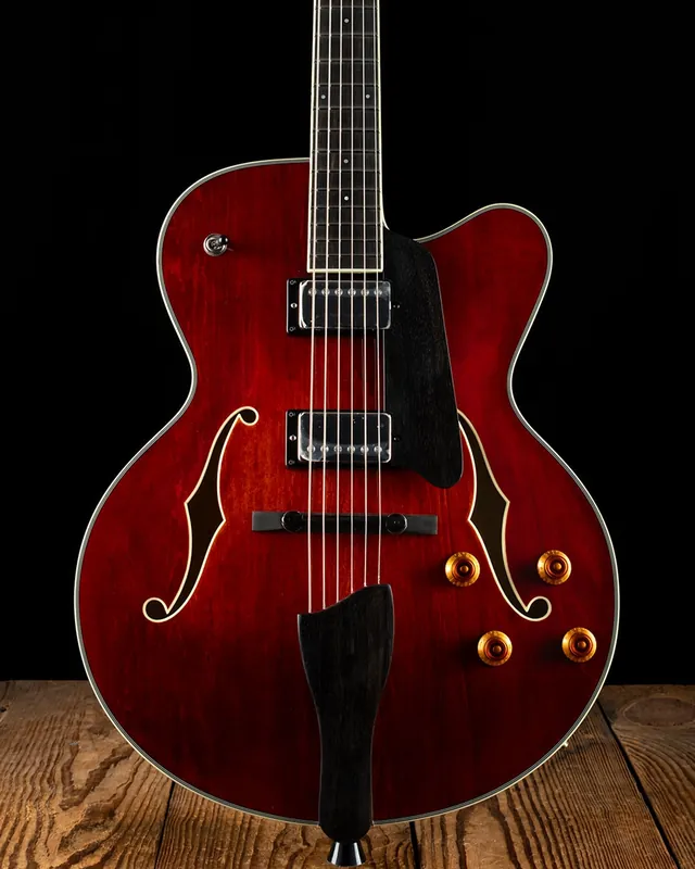 Eastman AR403CED Archtop - Classic Genuine