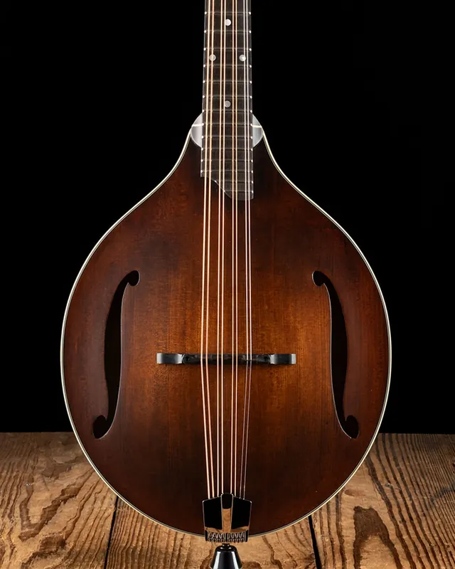 Final Sale Eastman MDO305 Octave Mandolin - Classic
