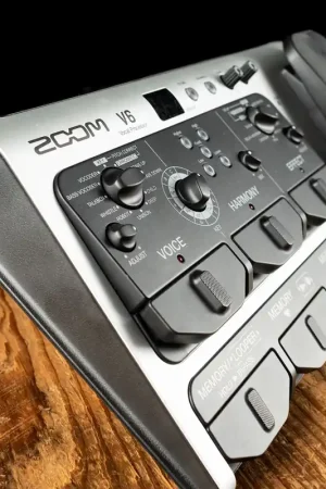Zoom V6-SP Vocal Effects Processor Pedal Reduced Price