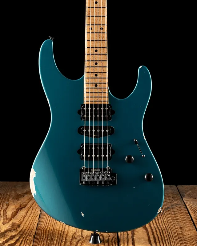 Hot Deal Suhr Modern Antique Custom Alder - Ocean Turquoise Metallic