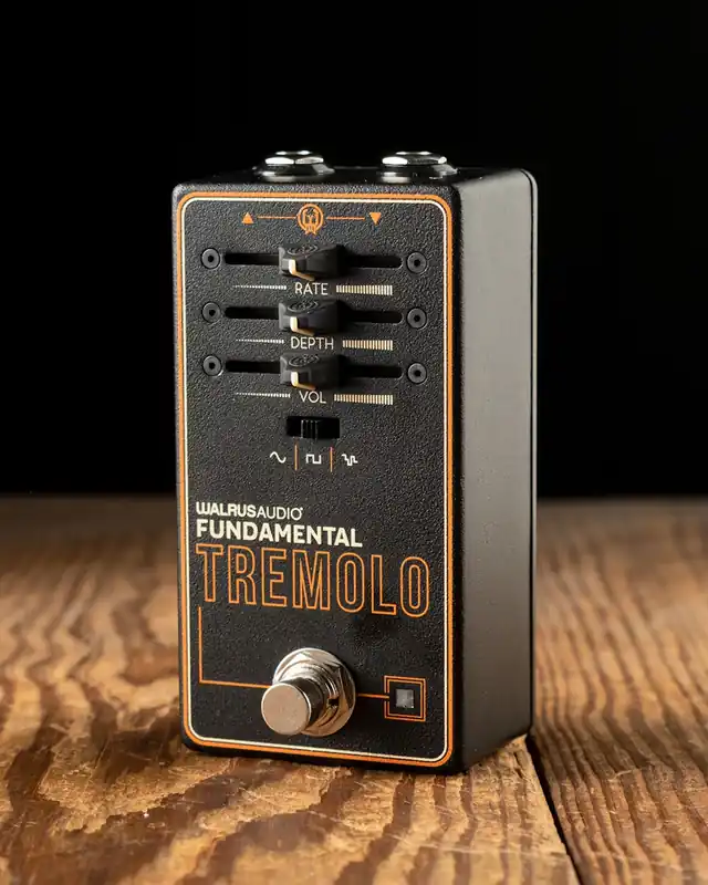 Original Walrus Audio Fundamental Series Tremolo Pedal