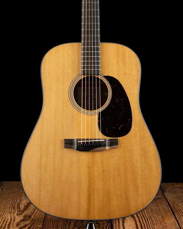 Martin DE Retro Plus Mahogany - Natural Holiday Sale