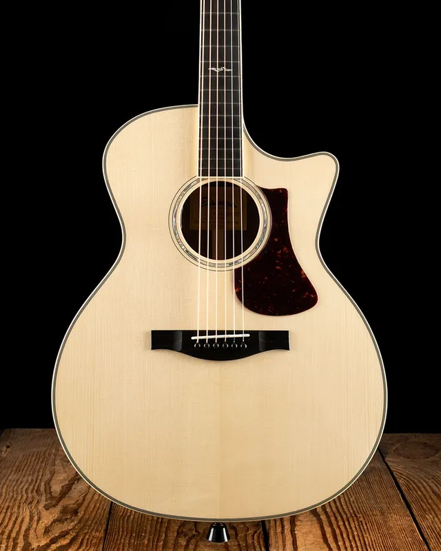 Eastman AC422ce Limited Edition - Natural Hot Deal