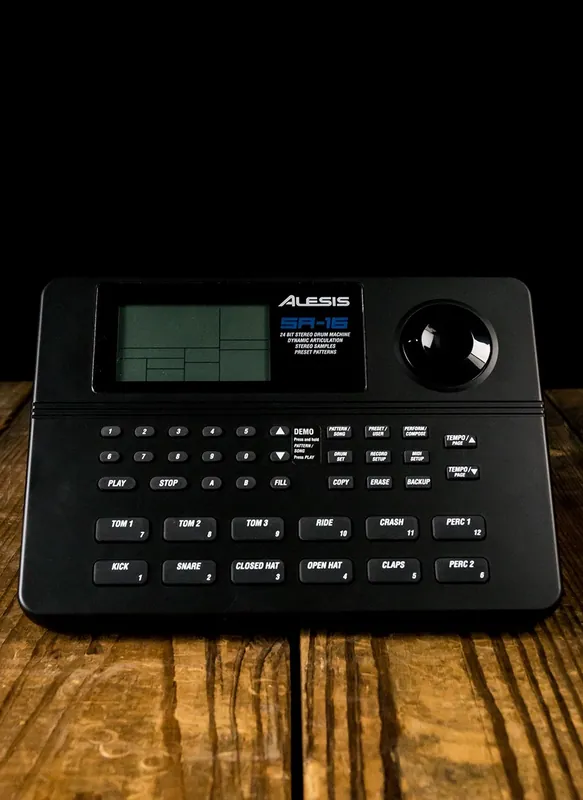 Modern Alesis SR-16 Classic Drum Machine
