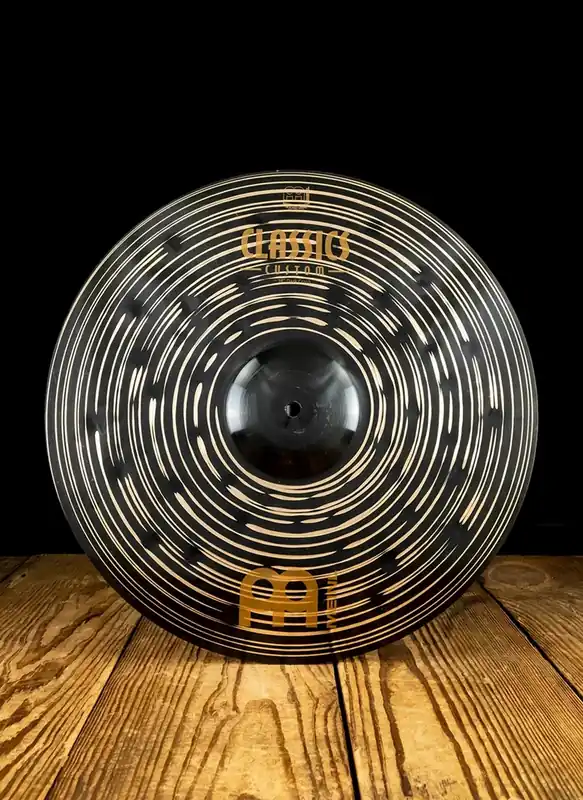 Fast Shipping Meinl CC18DAC - 18" Classics Custom Dark Crash