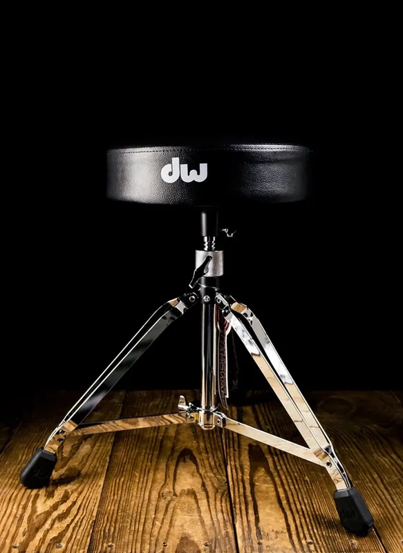 Modern DW DWCP5100 - 5000 Series Oversized Nut Throne