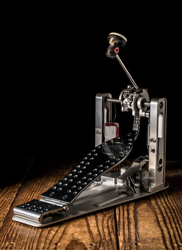 DW DWCPMCD Machined Chain Drive Single Bass Drum Pedal Top Rated
