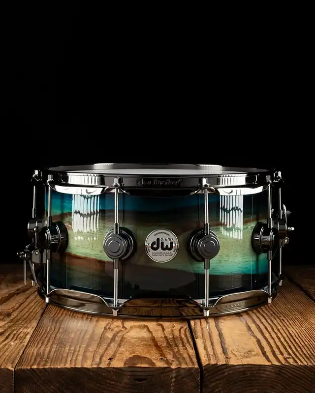 DW Collector's Series Exotic 6.5"x14" Snare - Quick Royal Blue Burst Hassle-Free Returns