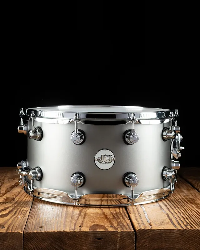 Editor’s Pick DW 7"x14" Limited Edition Design Series Snare Drum - Titanium Satin