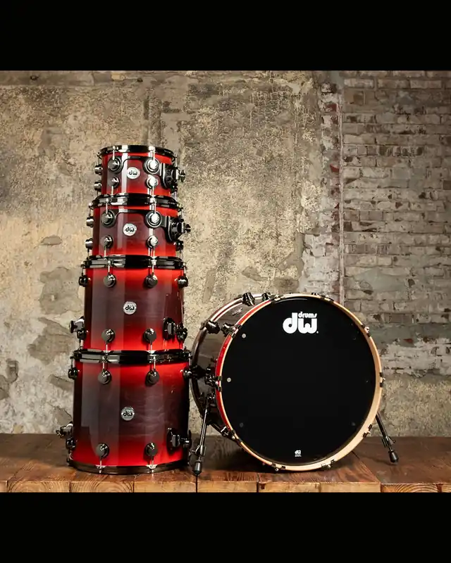 Free Delivery DW Collector's Series SSC Maple 5pc Drum Set - Ebony to Scarlett Red Burst