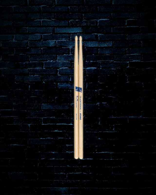 Hot Picks Tama Traditional Series 5b Wood Tip Oak Drumsticks
