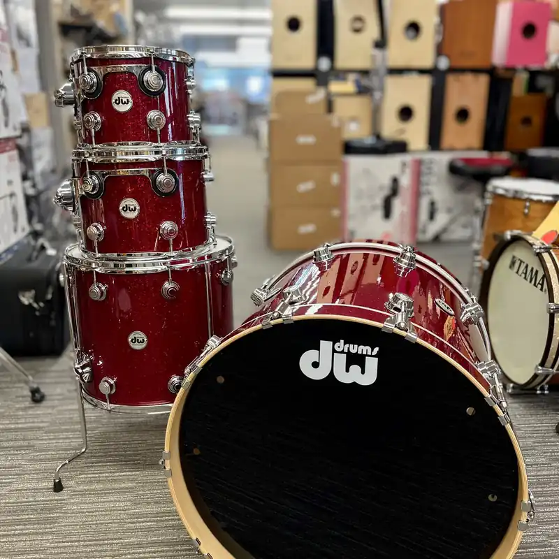 Premium DW drums - Collector's Series 4-Piece Shell Kit Ruby Glass