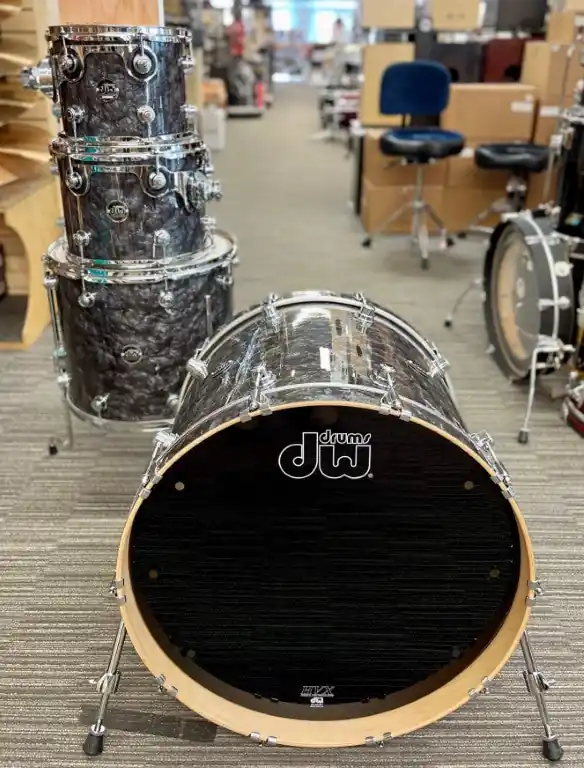 DW Drums - Performance Series 4-Piece Shell Kit Black Diamond Deal