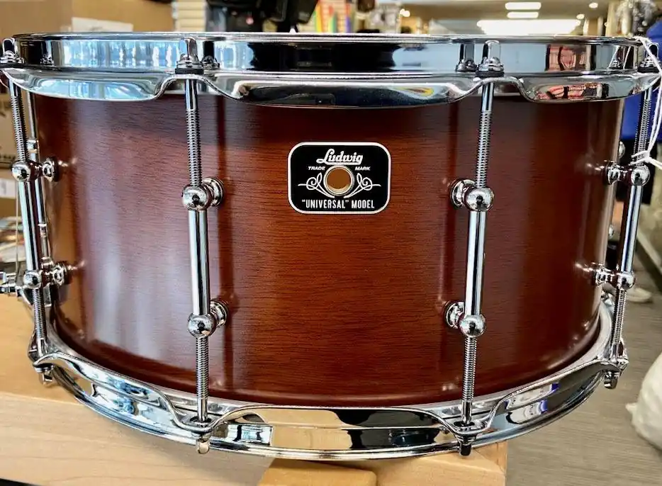 Ludwig - Universal Mahogany Snare 6.5x14 LU6514MA Free Returns