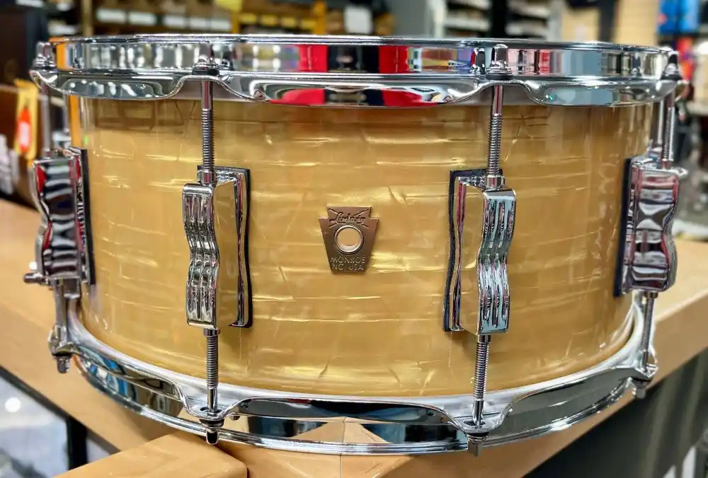 Cheap Ludwig - Classic Maple Snare 6.5x14 Aged Onyx