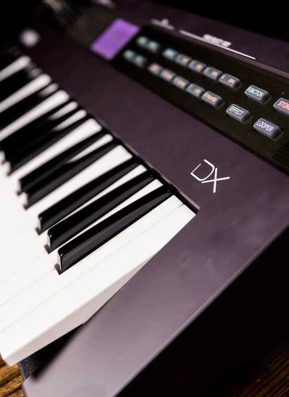 Exclusive Yamaha Reface DX 37-Key Mobile Mini Keyboard