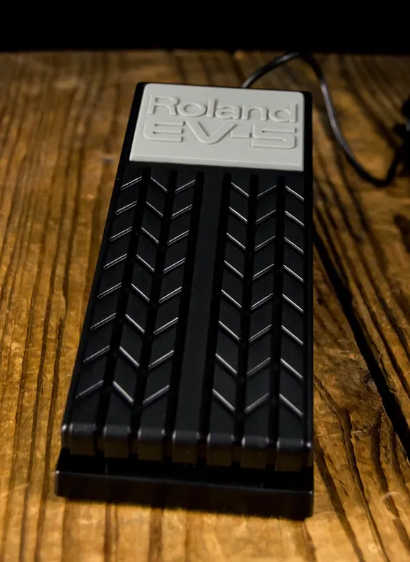 Buy Online Roland EV-5 Keyboard Expression Pedal