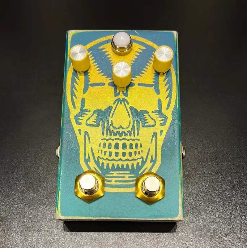 Beetronics Octahive High Gain Fuzz Effects Pedal w/ Yellow Skull Direct From Factory