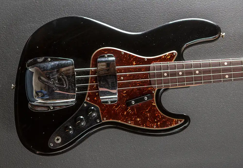 While Supplies Last Used 1964 Journeyman Relic Jazz Bass '23– Dave's Guitar Shop