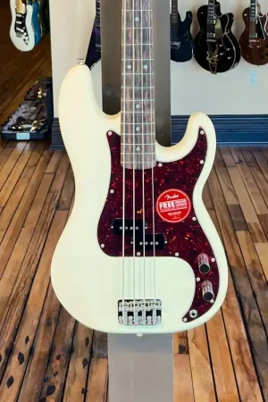Trusted Brand Classic Vibe 60's Precision Bass - Olympic White– Dave's Guitar Shop