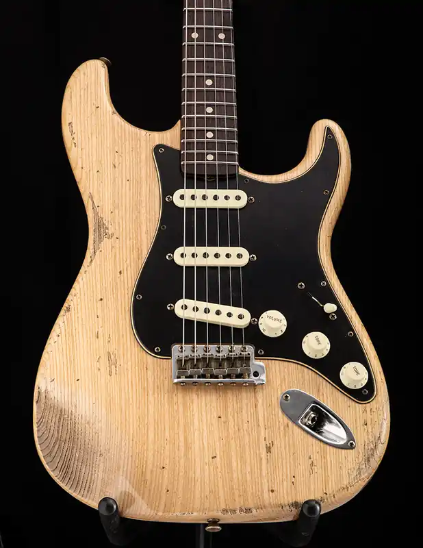 Shop Now Fender Custom Shop Dual Mag II Stratocaster Heavy Relic Natural LTD