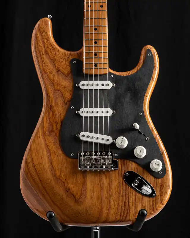 Factory Price Used Fender FSR Limited Edition Roasted Ash '56 Stratocaster Natural