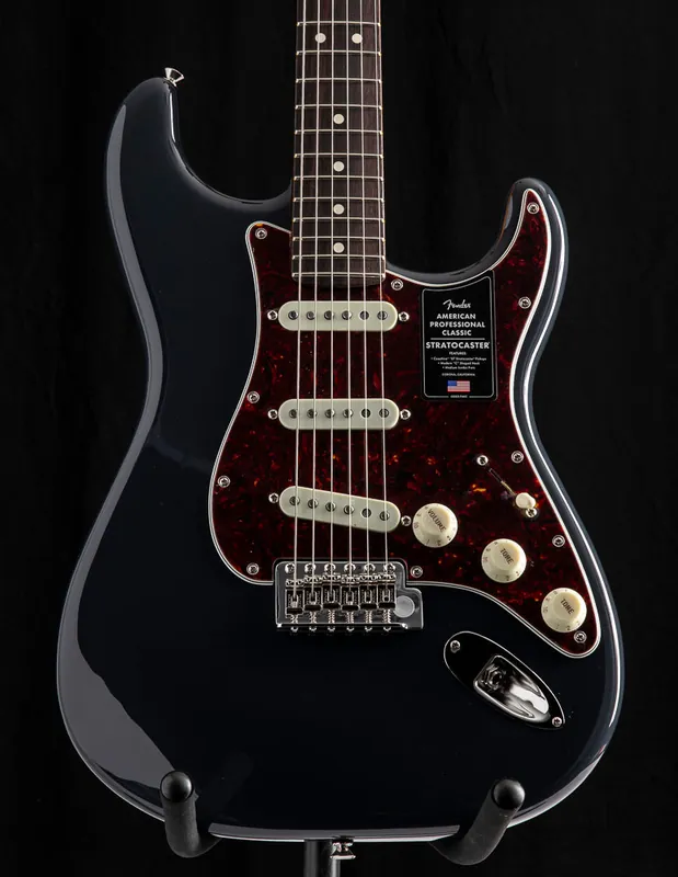 Premium Fender American Professional Classic Stratocaster Faded Black
