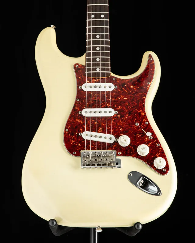 Best Price Used Fender Custom Shop Custom 1966 Stratocaster Relic White