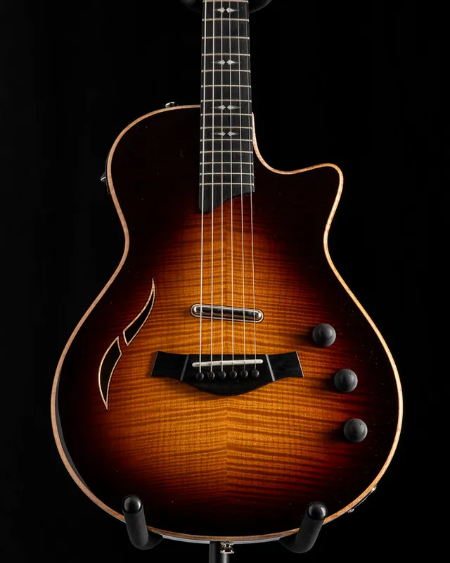 Bargain Used Taylor T5z Pro Big Leaf Maple Tobacco Sunburst