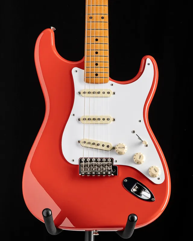Used Fender Classic Series '50s Stratocaster Fiesta Red New Arrival