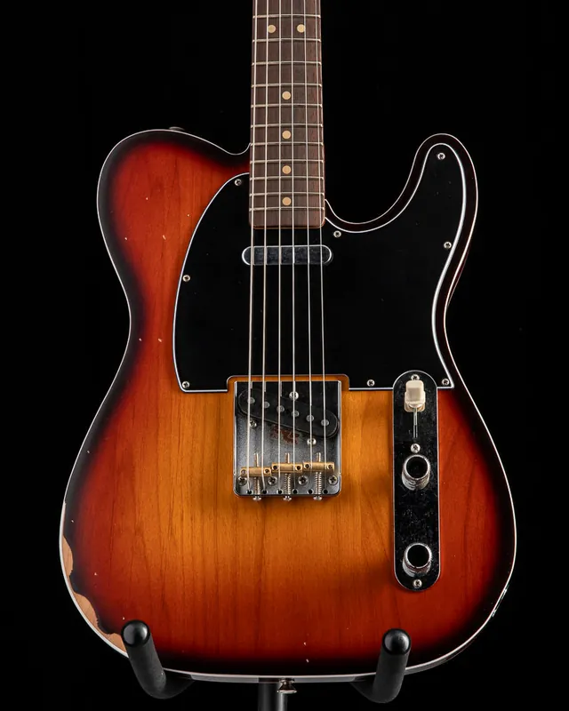 Seasonal Sale Fender Jason Isbell Custom Telecaster 3-Color Chocolate Sunburst