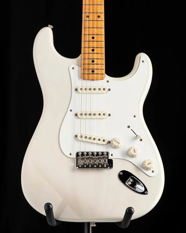 Modern Used Fender American Vintage Reissue '57 Stratocaster White Blonde