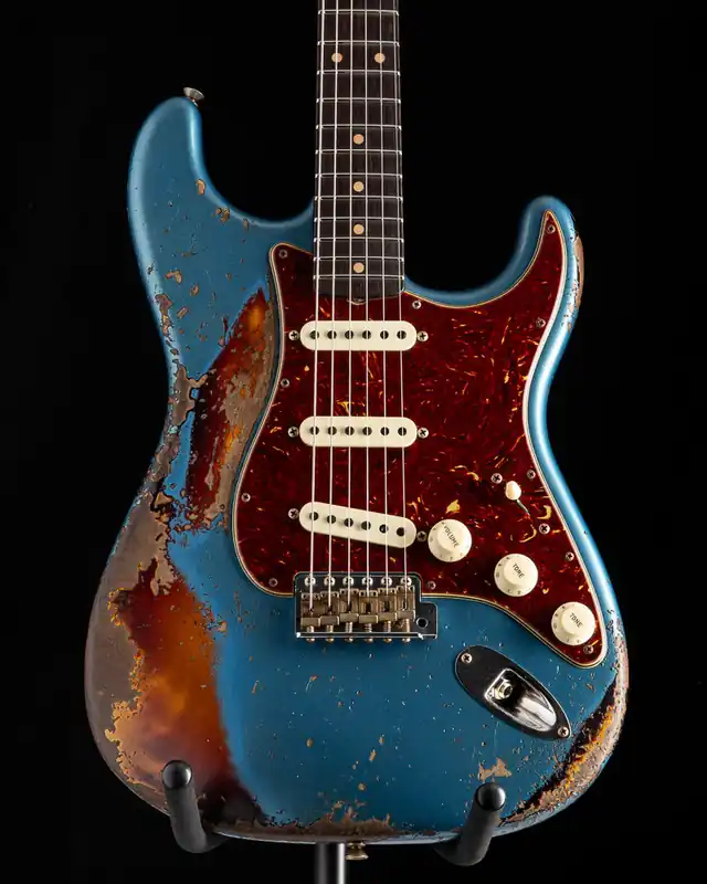 Fender Custom Shop Roasted 1960 Relic Stratocaster | Lake Placid Blue Limited Offer
