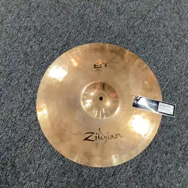 In Demand Used Zildjian 18 ZBT CRASH CYMBAL Crash Cymbal 18"
