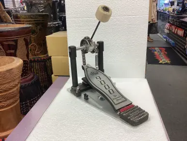 Used DW 9000 SINGLE Kick Drum Pedal Discount