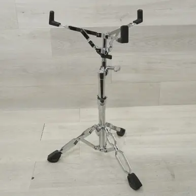 Trending Used Pearl S-830 Snare Stand