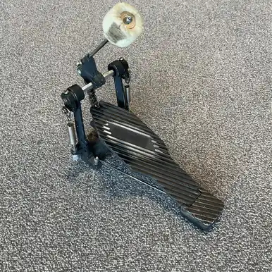 Used SINGLE KICK PEDAL Modern