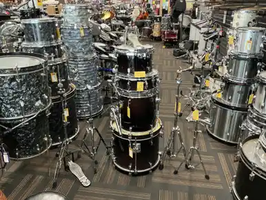 Last Chance Used Tama SILVERSTAR MOCHA MISSING 1 RACK TOM Drum Shells and Hardware Brown