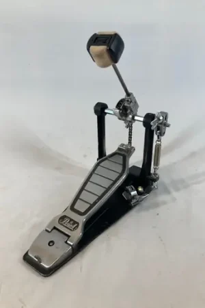 Affordable Used Pearl Single Kick Pedal