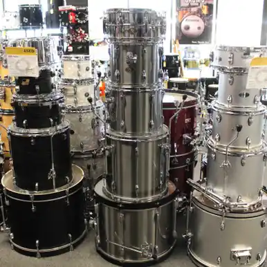 Professional Grade Used Tama ROCKSTAR 5 PC Drum Shell Kit Silver/Gray
