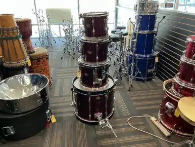 Weekend Sale Used Tama 90S ROCKSTAR 4 PC Drum Shell Kit Red