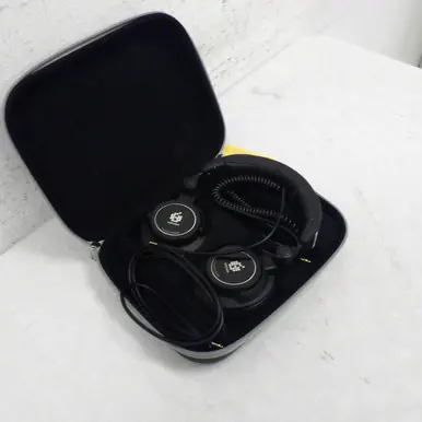 Used ADAM AUDIO SP-5 Headphones Super Sale