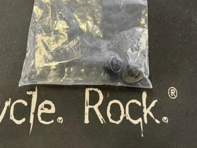 Used Dunlop STRAPLOK Accessories - Guitars Clearance