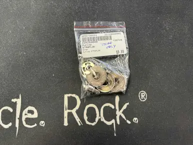 Used Dunlop STRAPLOK Accessories - Guitars Deal