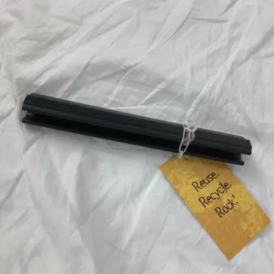Editor’s Pick Used Dunlop PICK/SLIDE HOLDER Accessories - Guitars