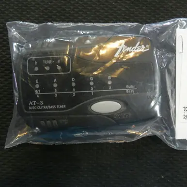 Top Pick Used Fender AT-3 Accessories - Guitars