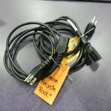 Used POWER CABLES VARR LENGTH Accessories - Pro Sound Top Pick