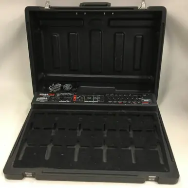 Used SKB SKB STAGE 5 Accessories - Guitars Hot Picks