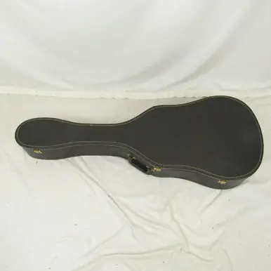 Used CHIPBOARD CASE Accessories - Guitars Limited Offer